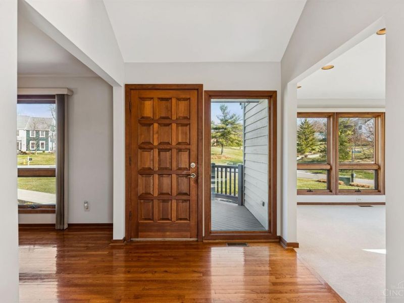 10301 Giverny Boulevard, Evendale, OH 45241 Photo 19