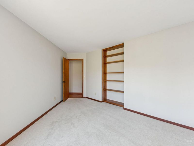 10301 Giverny Boulevard, Evendale, OH 45241 Photo 37