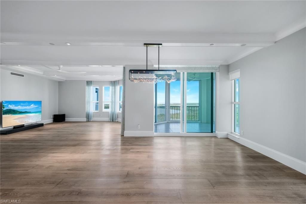 285 Grande Way, Unit 1006, Naples, FL 34110 Photo