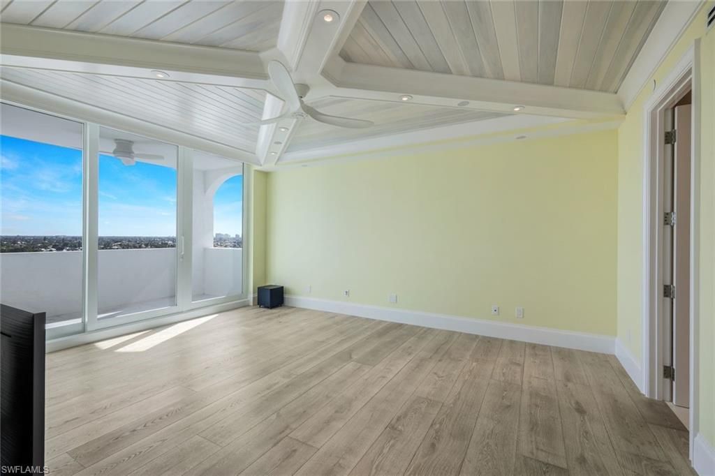 285 Grande Way, Unit 1006, Naples, FL 34110 Photo