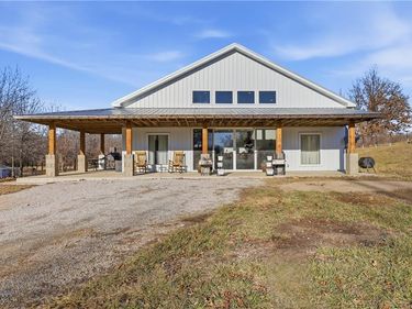 16289 U Highway, Mayview, MO 64071