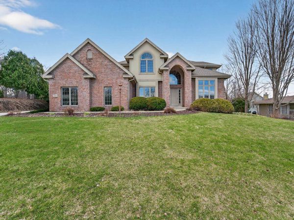 3087 Edenberry Street, Fitchburg, WI 53711