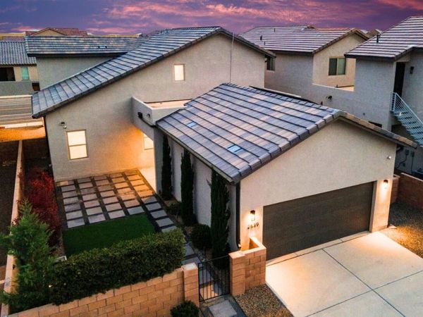 2539 Stryker Road SE, Albuquerque, NM 87106