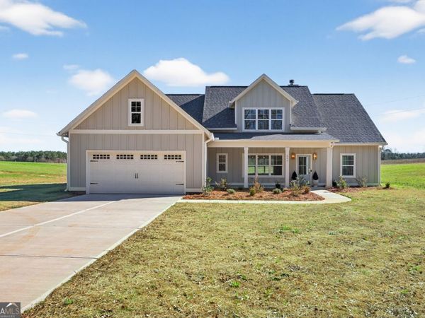 884 C O Draper Road, Comer, GA 30629