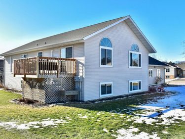 17 Williams Street, Lewiston, MN 55952