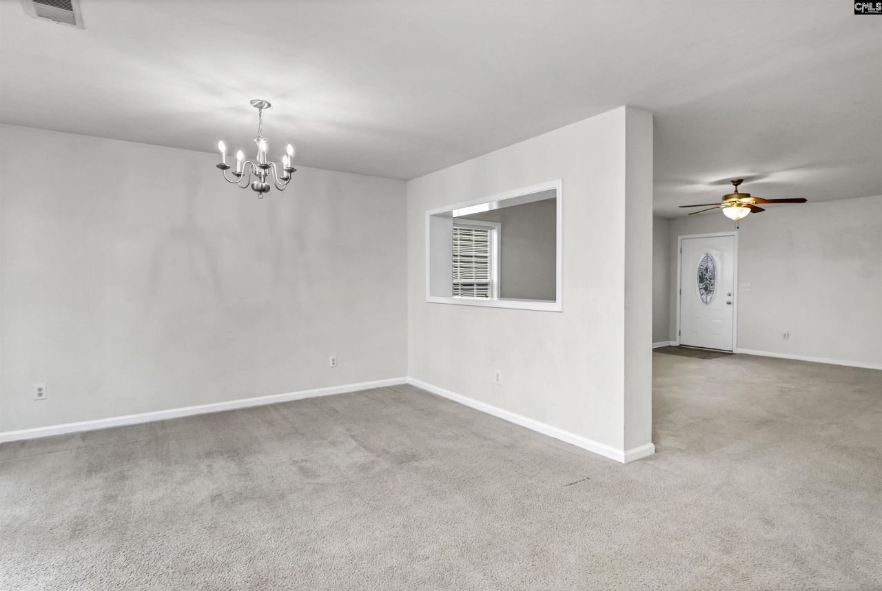 118 Whitton Court Photo 15