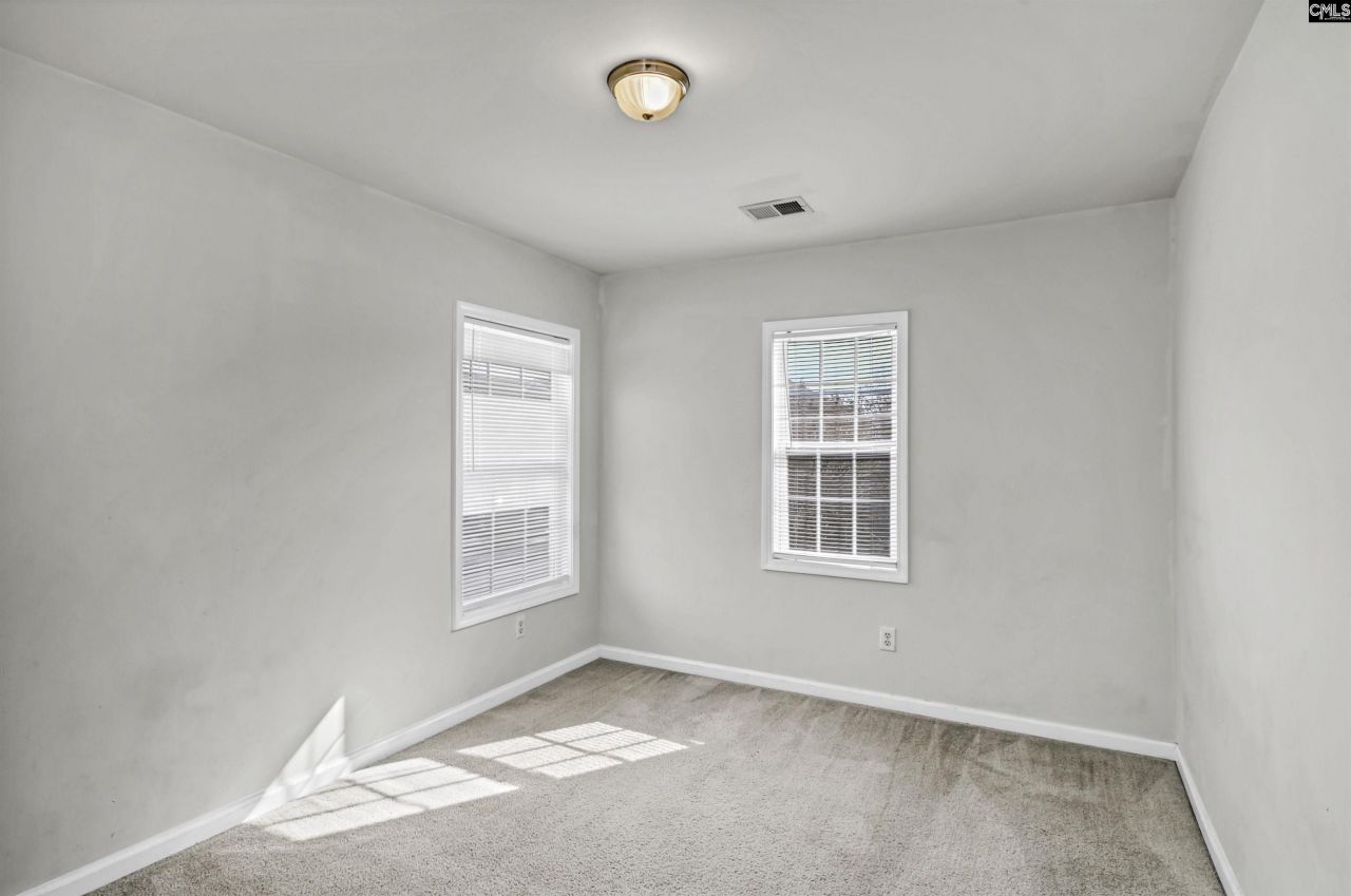 118 Whitton Court Photo 19