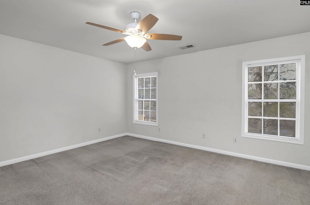 118 Whitton Court Photo 24