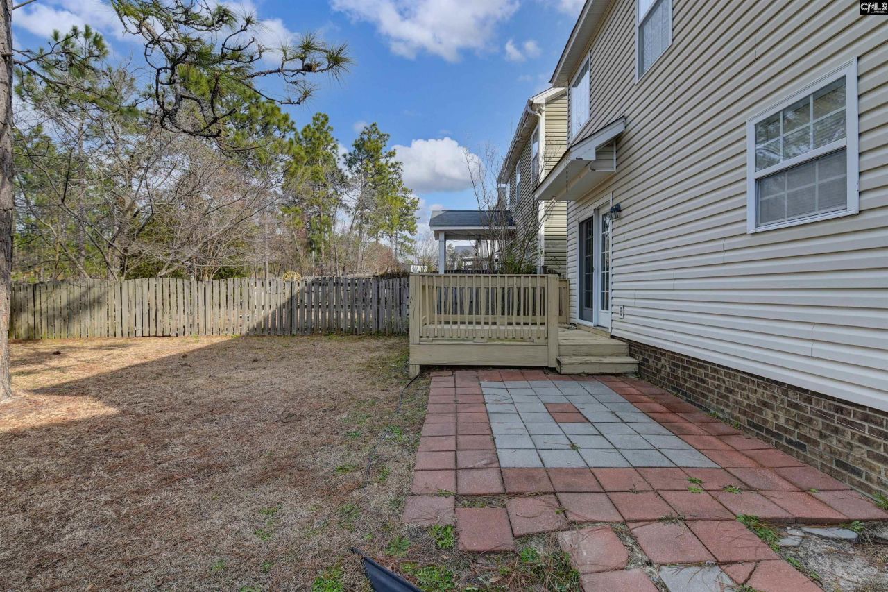 118 Whitton Court Photo 39