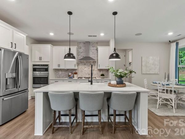 107 Clawton Loop, Mooresville, NC 28115