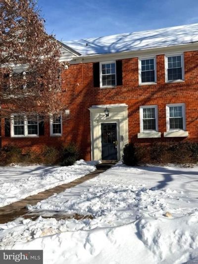 6507 10th Street, Unit B2, Alexandria, VA 22307 Main Photo