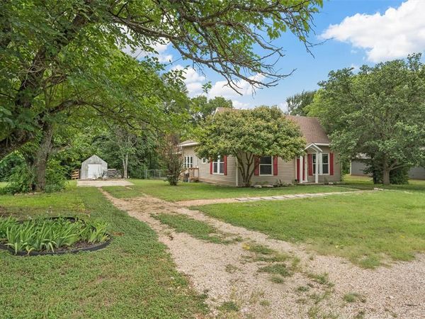 504 6TH Street, Valley Mills, TX 76689