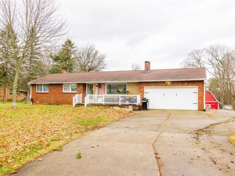 327 Briarhill Street, Rittman, OH 44270 Photo 1