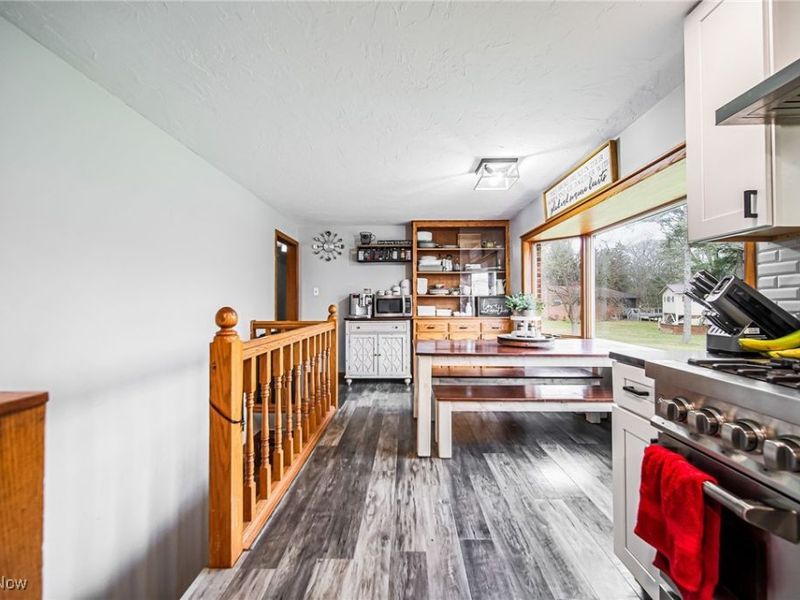 327 Briarhill Street, Rittman, OH 44270 Photo 5