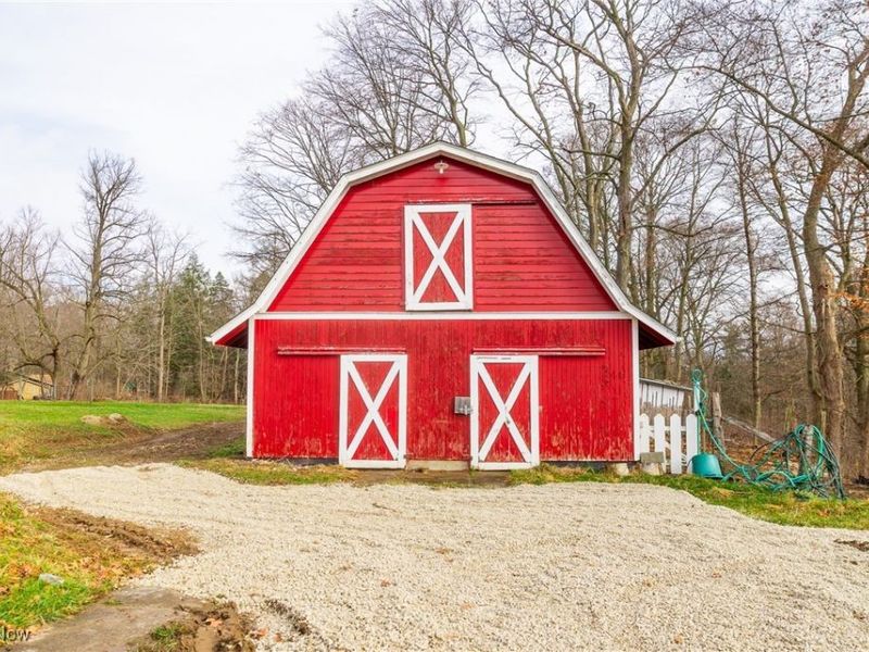 327 Briarhill Street, Rittman, OH 44270 Photo 6