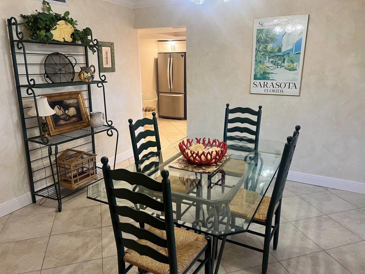 1125 W Peppertree Drive, Unit 202, Sarasota, FL 34242 Photo