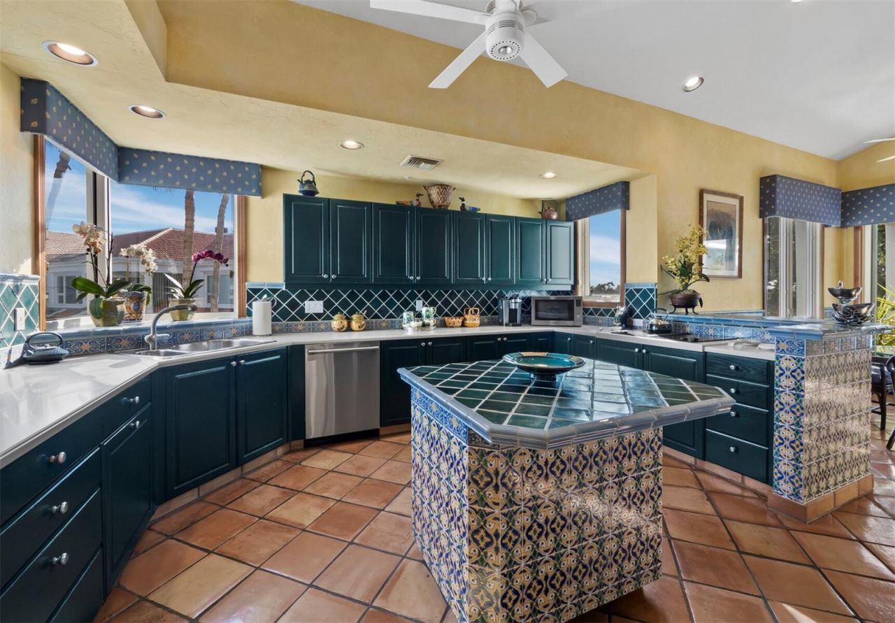 360 Gulf Of Mexico Drive, Unit 333, Longboat Key, FL 34228 Photo