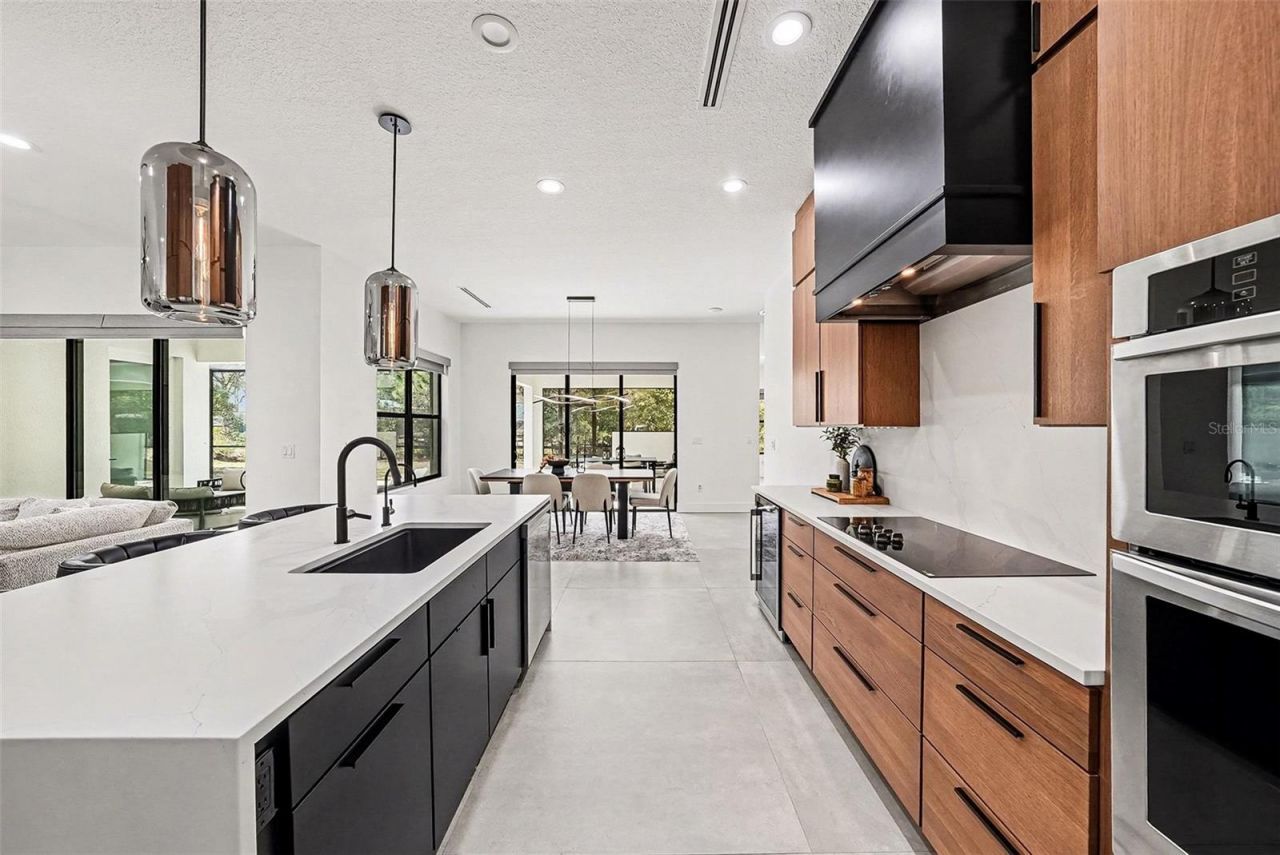 17296 Raintree Road, Lutz, FL 33558 Photo