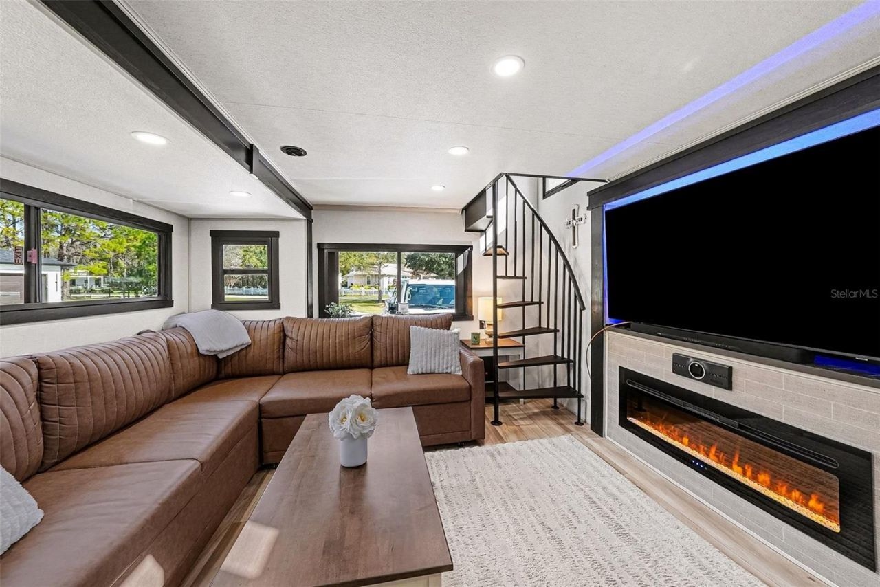 17296 Raintree Road, Lutz, FL 33558 Photo