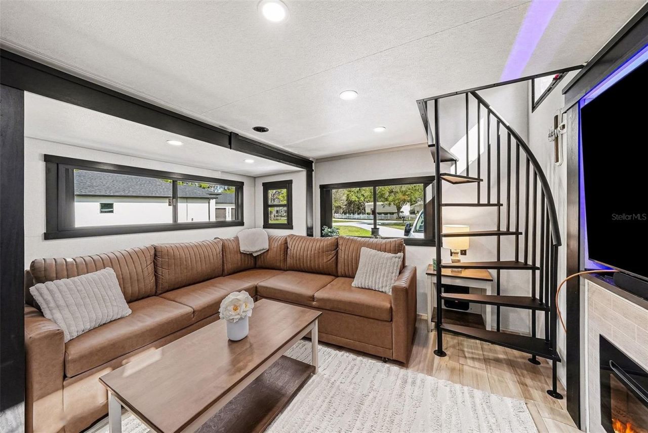 17296 Raintree Road, Lutz, FL 33558 Photo