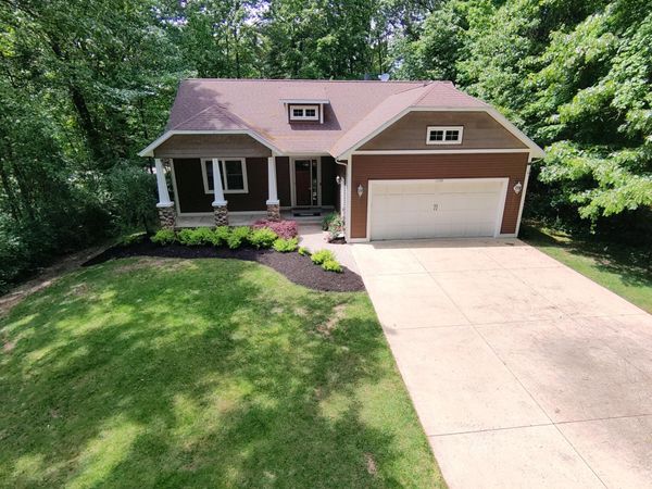 6288 Hawthorne Court, Saugatuck, MI 49453