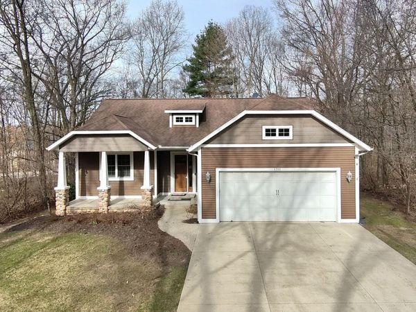 6288 Hawthorne Court, Saugatuck, MI 49453