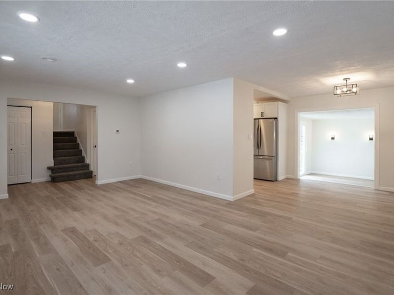 3929 Lor Ron Street, Kent, OH 44240 Photo 6