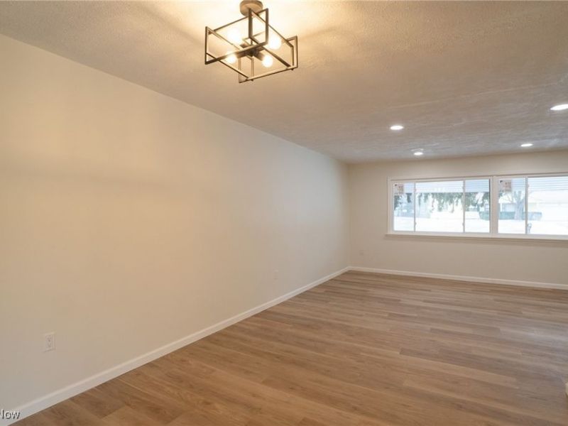 3929 Lor Ron Street, Kent, OH 44240 Photo 7