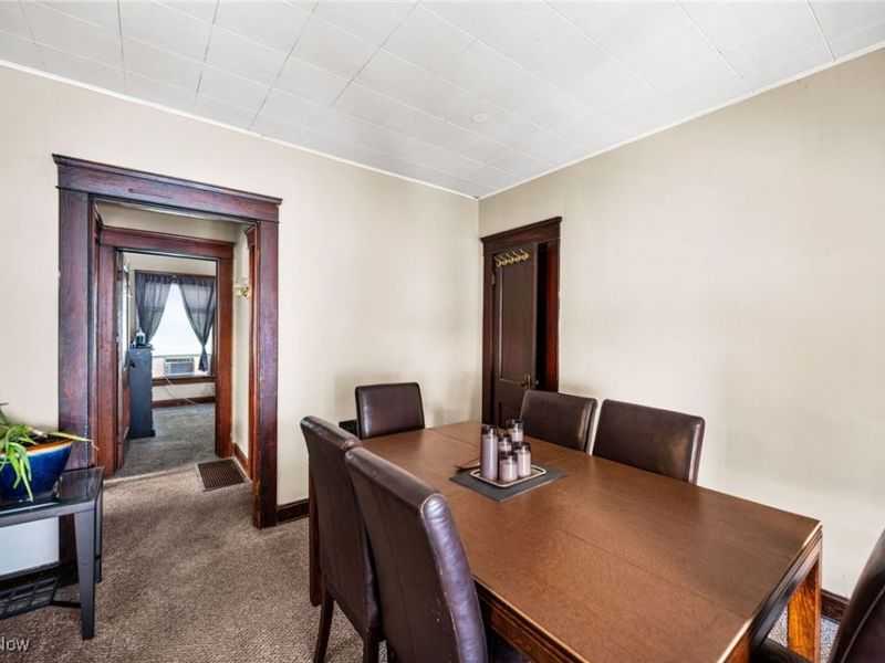 3812 Poe Avenue, Cleveland, OH 44109 Photo 10