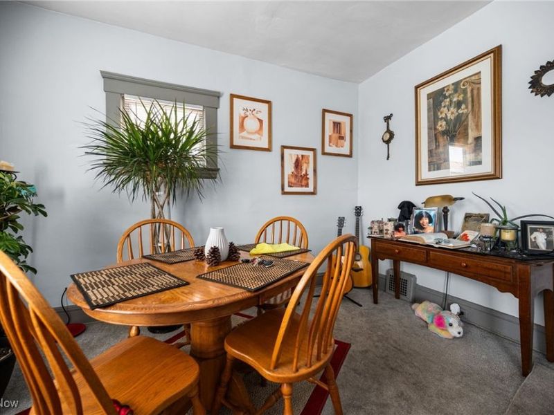 3812 Poe Avenue, Cleveland, OH 44109 Photo 19