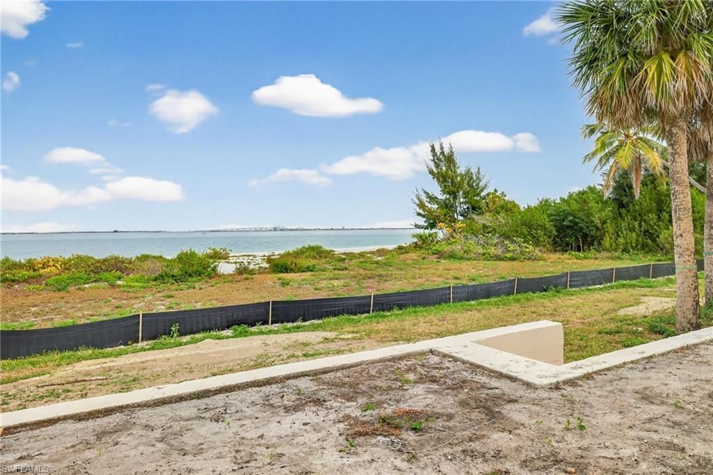 200 Periwinkle Way, Unit 124, Sanibel, FL 33957 Photo