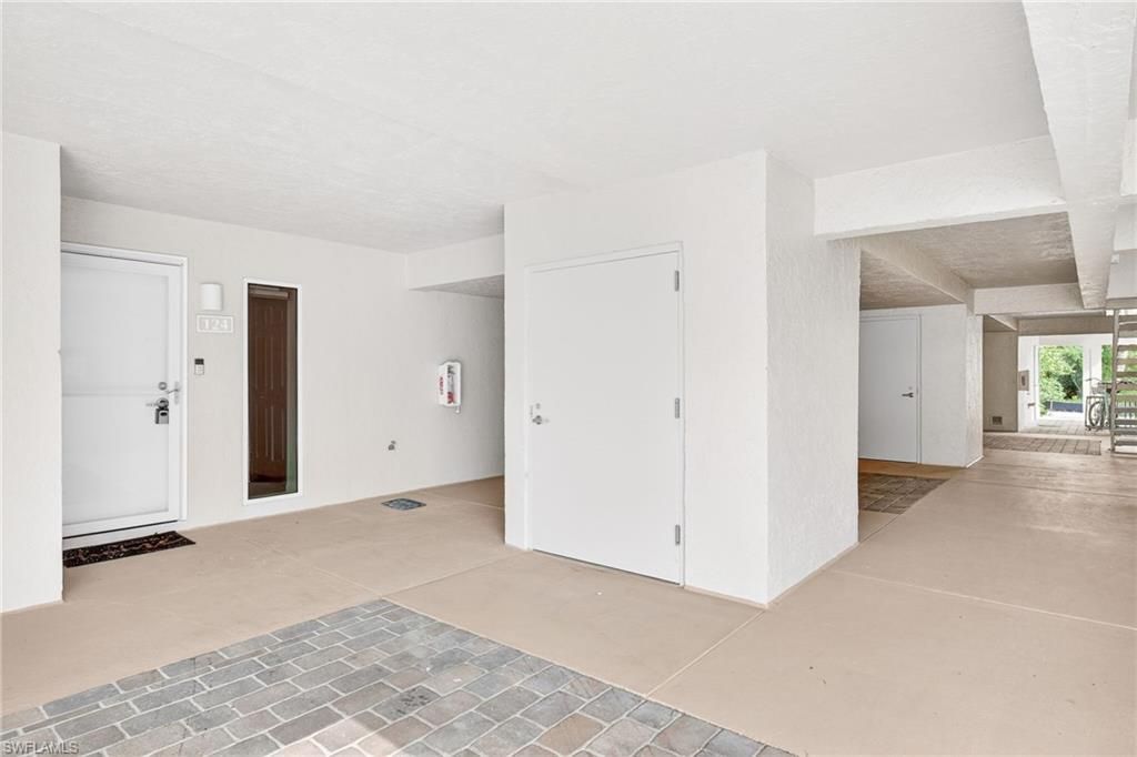 200 Periwinkle Way, Unit 124, Sanibel, FL 33957 Photo