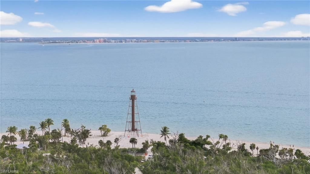 200 Periwinkle Way, Unit 124, Sanibel, FL 33957 Photo