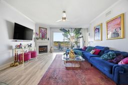 8121 Amalfi Pl. photo 4