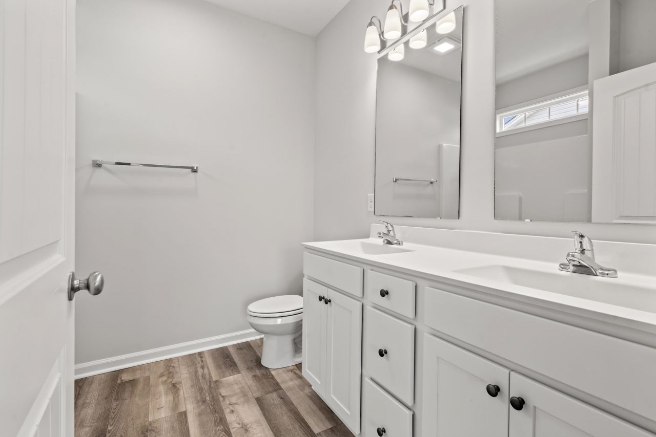 231 Stillbrook Dr. Photo 17