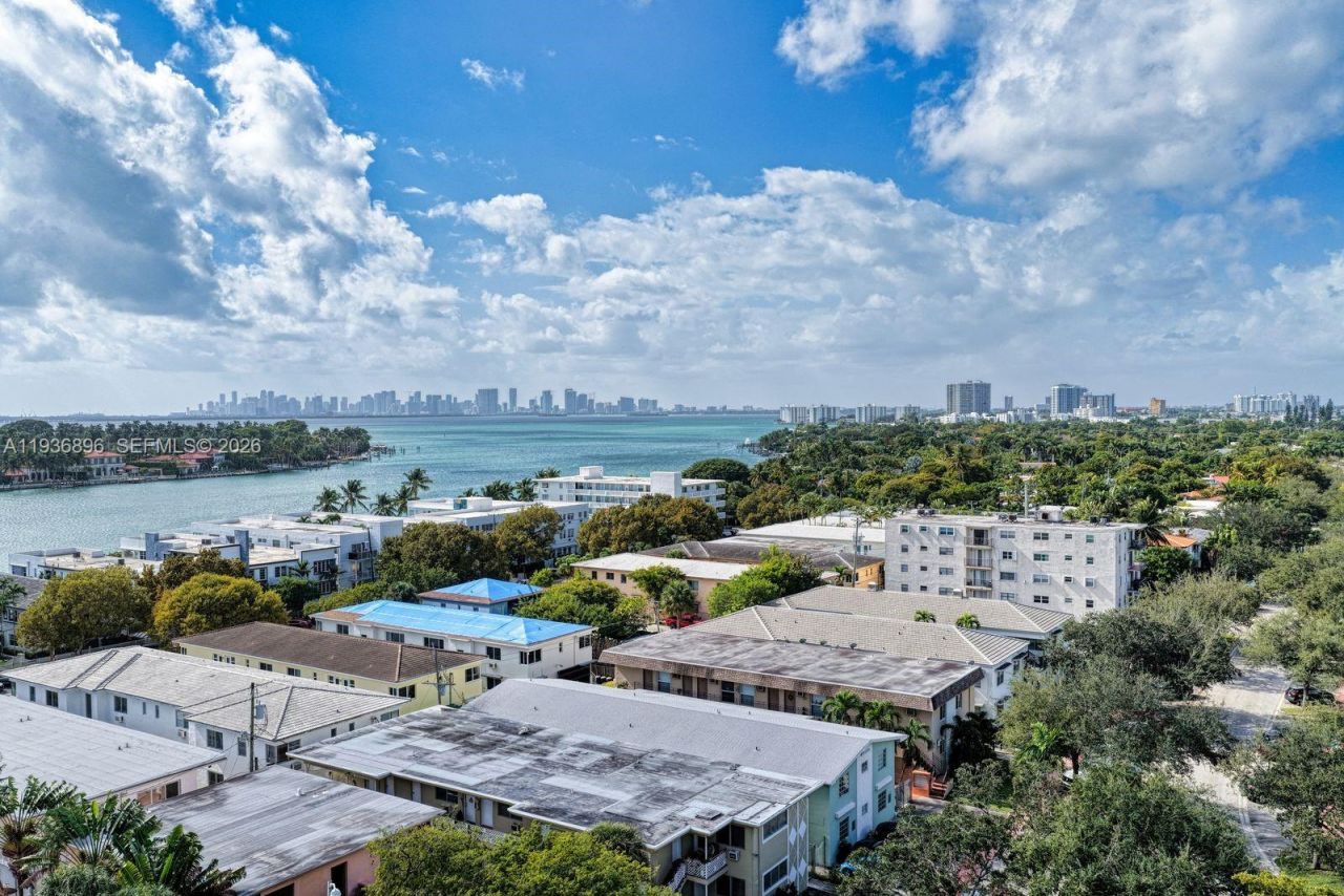 6900 Bay Dr, Unit 10K, Miami Beach, FL 33141 Photo