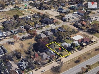 6818 Mabel Avenue, Dallas, TX 75209