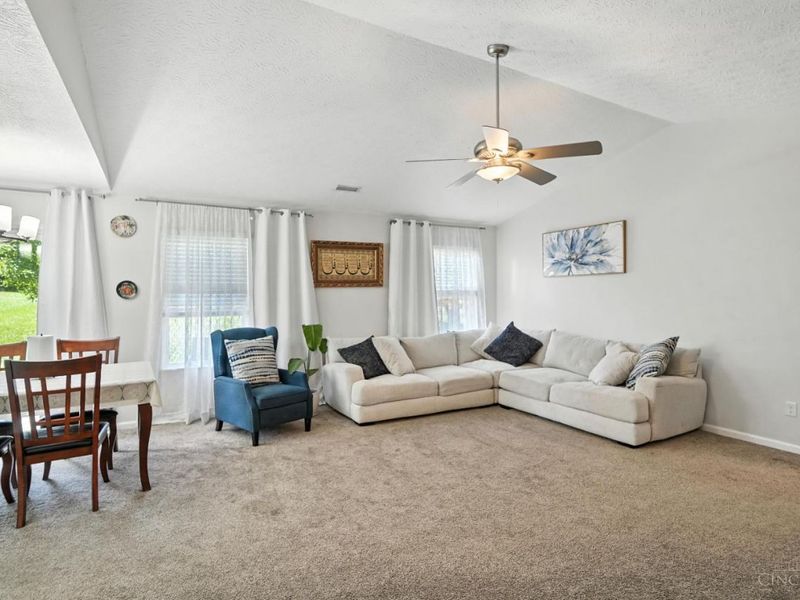 329 Ridgeview Lane, Monroe, OH 45050 Photo 6