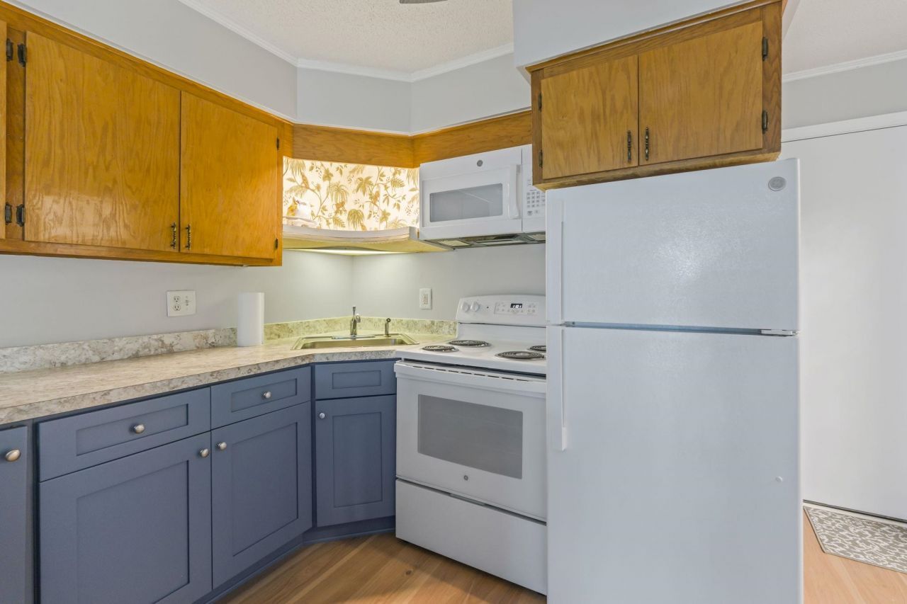 300 47th Ave. S Photo 10