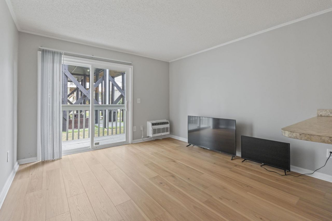 300 47th Ave. S Photo 12