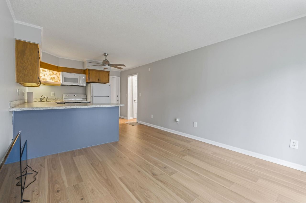 300 47th Ave. S Photo 13