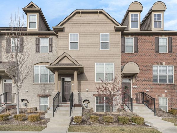 329 Glenhurst Boulevard, Rochester Hills, MI 48307