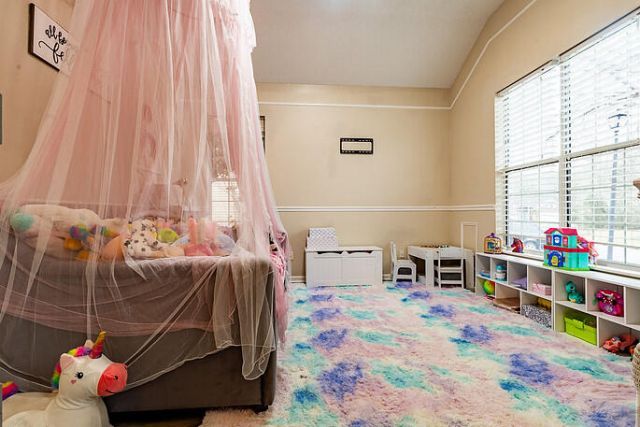 8516 Long Meadow Drive Photo 10