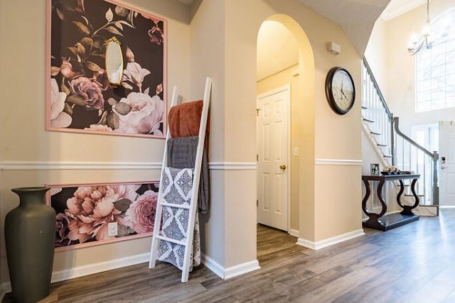 8516 Long Meadow Drive Photo 13