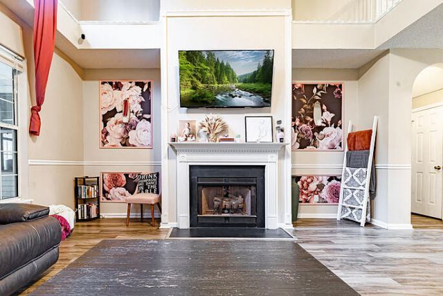 8516 Long Meadow Drive Photo 15