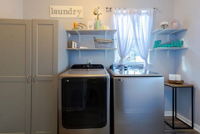 8516 Long Meadow Drive Photo 22