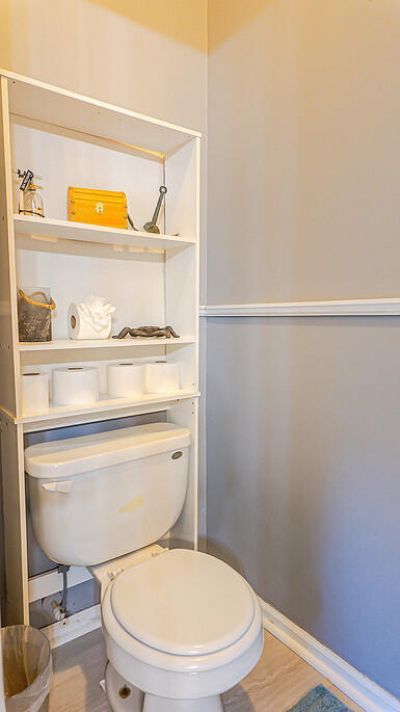 8516 Long Meadow Drive Photo 28