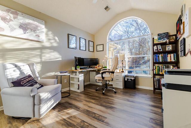 8516 Long Meadow Drive Photo 5