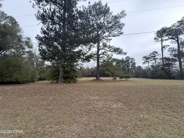 2054 Dairy Road, Sneads, FL 32460