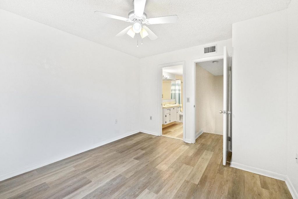 596 Green Springs Place, West Palm Beach, FL 33409 Photo